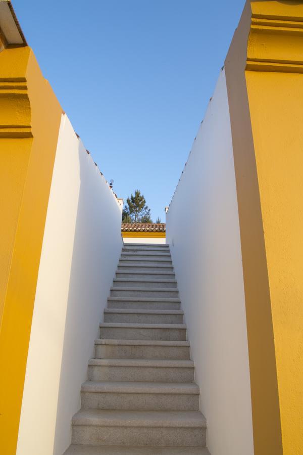Quinta Do Louro Guest House Palmela Bagian luar foto